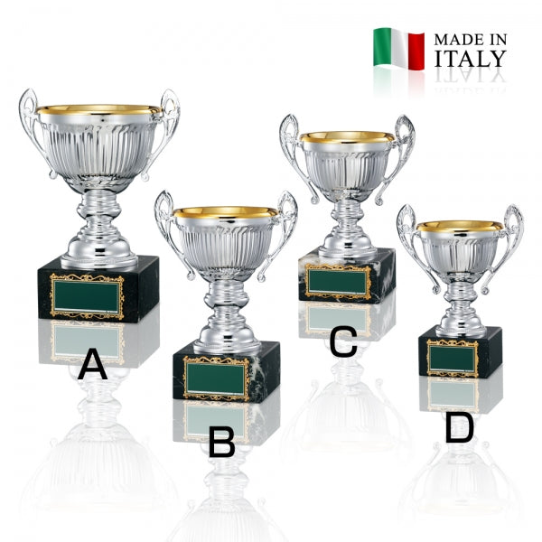 イタリア製の金属優勝カップ O-CI-1049
