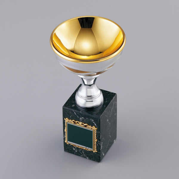 イタリア製の金属優勝カップ O-CI-1053